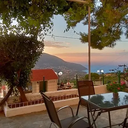 Golden Sunset בית נופש *